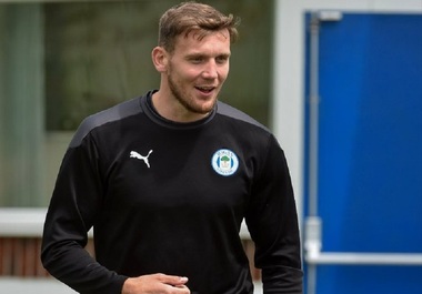 Wigan: Lui Charlie Wyke i s-a implantat un defibrilator. Mesajul fotbalistului după stopul cardiac suferit luna trecută