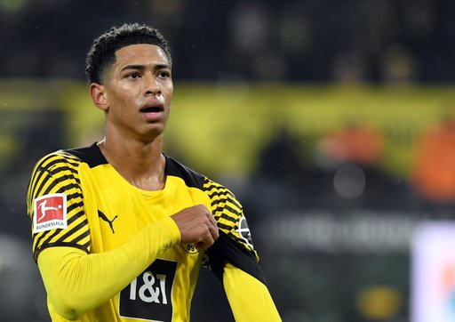 Jude Bellingham, amendat cu 40.000 de euro după ce a spus că la partida Borussia - Bayern a fost delegat un arbitru care a aranjat meciuri înainte