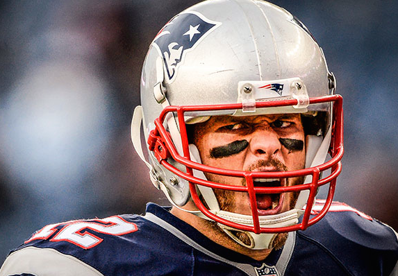 Jucătorul de fotbal american Tom Brady a fost desemnat sportivul anului de revistra Sports Illustrated