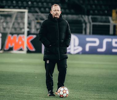 Beşiktaş s-a despărţit de tehnicianul Sergen Yalcin