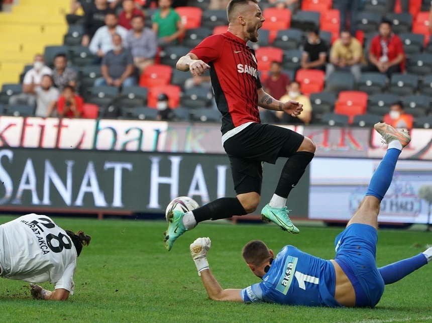 Maxim a marcat pentru Gaziantep în meciul cu Fenerbahce, scor 3-2, din campionatul Turciei 