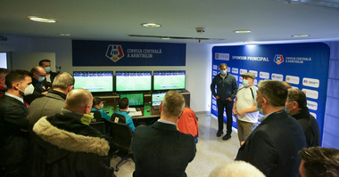 Conducătorii din Liga 1 s-au familiarizat cu sistemul VAR