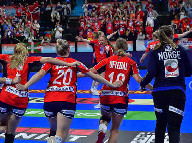 CM handbal feminin: Campioana europeană Norvegia a câştigat şi titlul mondial, în finala cu campioana olimpică Franţa