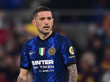 Spargere la casa fotbalistului Stefano Sensi (Inter), în timpul unui meci din Serie A