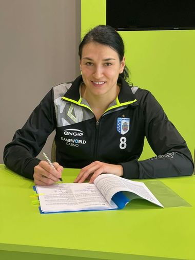 Cristina Neagu, încă doi ani la CSM Bucureşti