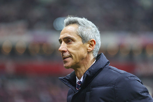 Paulo Sousa nu mai este selecţionerul Poloniei