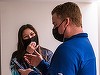 O tânără i-a salvat viaţa unui oficial al echipei Vancouver Canucks cu o observaţie făcută la un meci