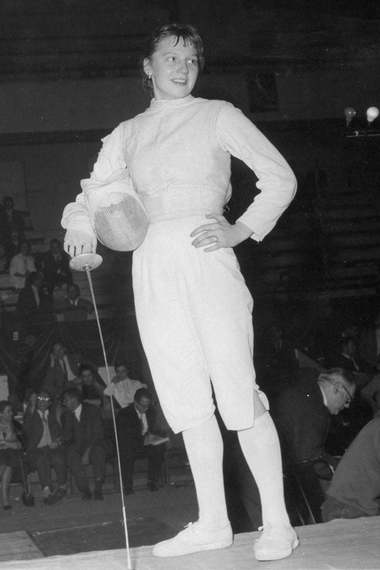 Olga Orban-Szabo, prima medaliată olimpică şi prima campioană mondială a scrimei româneşti, a murit la 83 de ani