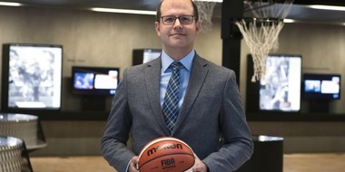 Secretarul general al FIBA, Andreas Zagklis, în vizită în România