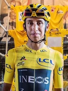 Egan Bernal, primul columbian care a câştigat Turul Franţei în 2019, şi-a prelungit contractul cu echipa Ineos