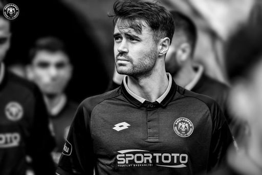Ahmet Çalık, fotbalist la Konyaspor şi în naţionalele Turciei, a murit la 27 de ani în urma unui accident rutier. Mesajul lui Marius Şumudică