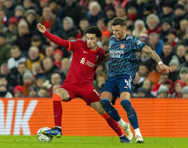 Cupa Ligii Angliei: Liverpool – Arsenal, scor 0-0, în prima manşă a semifinalelor