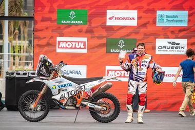 Gyenes, după ce a participat a 12-a oară la Raliul Dakar: Mă bucur că am terminat. În unele zile nu credeam că e posibil să ajung la finiş