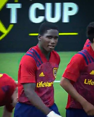 MLS: Un adolescent de 14 ani a devenit cel mai tânăr sportiv care a semnat cu un club profesionist