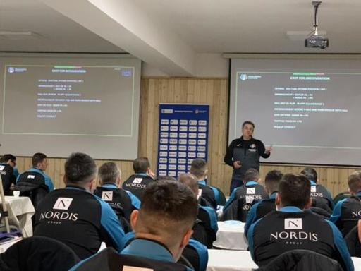 Arbitrii din Liga 1 au susţinut testele fizice înainte de reluarea campionatului