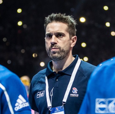 Olanda şi Franţa vor juca, sâmbătă, fără antrenori la CE de handbal masculin, ambii fiind testaţi pozitiv la Covid-19