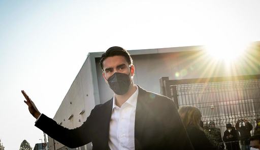 Dusan Vlahovici a fost transferat de Fiorentina la Juventus
