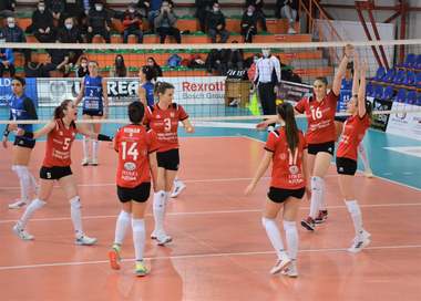 Volei: Cazuri de Covid-19 în lotul Volei Alba Blaj înaintea returului cu Le Cannet, din sferturile CEV Cup