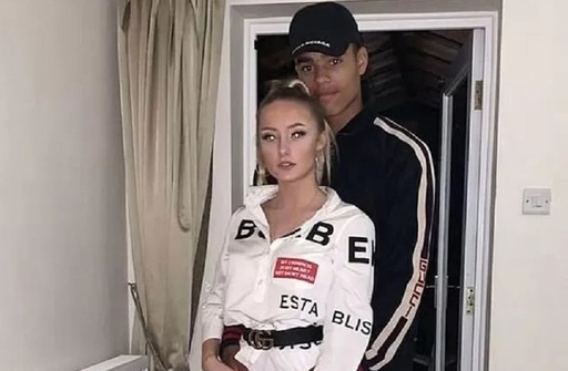 Mason Greenwood, suspendat de Manchester United după ce a fost acuzat că şi-a agresat iubita