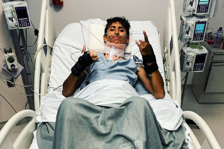 Egan Bernal a fost operat cu succes la coloana vertebrală. Mesajul sportivului