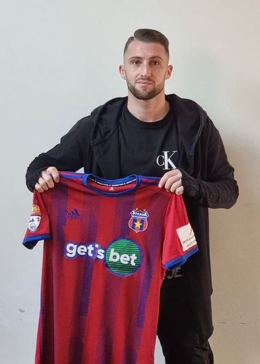 CSA Steaua anunţă transferul fotbalistului Sorin Cristian Bustea