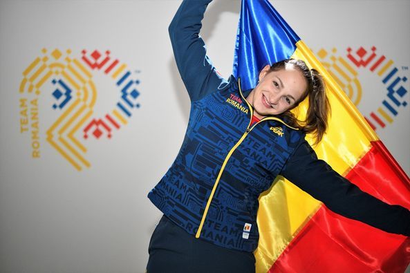 Andreea Grecu, portdrapel al României la ceremonia de închidere a Jocurilor Olimpice de la Beijing