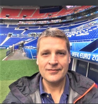 Canalele Look Sport se transformă, din 19 aprilie, în Prima Sport. Jurnalistul Costi Mocanu se alătură echipei de comentatori
