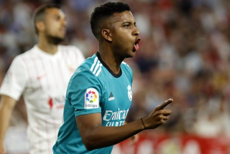 Remontada reuşită de Real Madrid în meciul cu Sevilla: victorie cu 3-2 după ce adversarii au condus la pauză cu 2-0