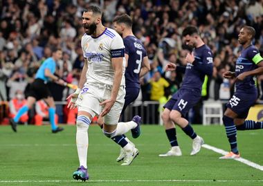 Real Madrid în finala LC, după ce a revenit spectaculos la semifinala cu Man. City. Englezii au învins cu 4-3 în tur şi au avut 1-0 în retur. Madrilenii au marcat în minutele 90, 90+1 şi 95