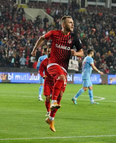 Maxim i-a dat gol lui Silviu Lung Jr. în campionatul Turciei: Gaziantep - Kayserispor, scor 1-1