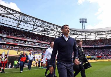 Van Bronckhorst vorbeşte despre o înfrângere dureroasă după ce Rangers a pierdut finala Ligii Europa la penaltiuri