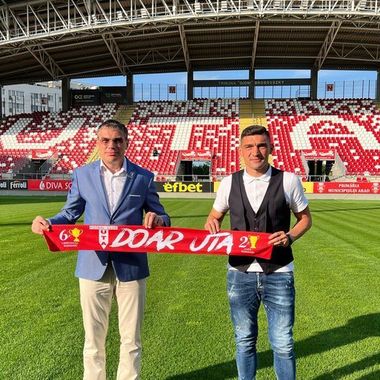 Claudiu Keşeru, la UTA