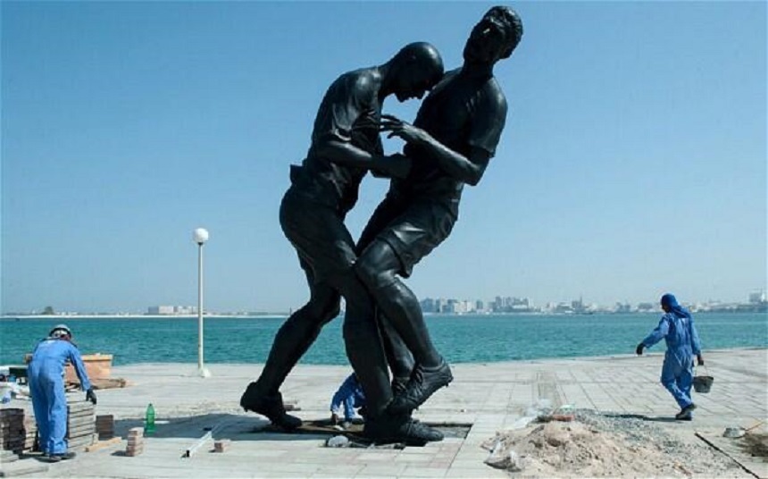 Qatarul va expune din nou în public statuia care reprezintă lovitura aplicată de Zidane lui Materazzi în finala CM din 2006