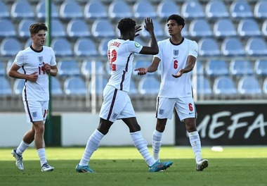 Anglia este prima echipă calificată în finala Euro U19
