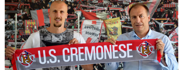 Chiricheş şi Ionuţ Radu au fost prezentaţi la Cremonese