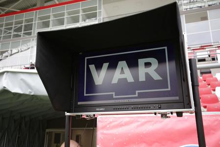 Precizări ale echipei de implementare VAR în România: Au existat probleme la 5 dintre cele 7 jocuri disputate până acum