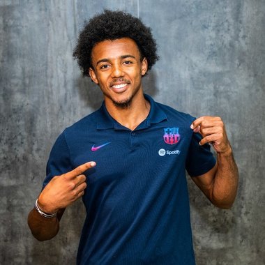 Barcelona a confirmat sosirea pe Camp Nou a lui Jules Kounde