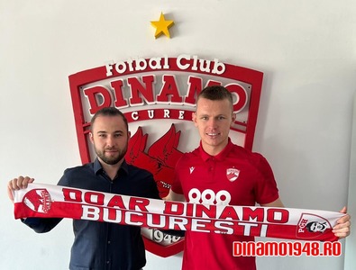 Portarul Filip Dujmovic la FC Dinamo