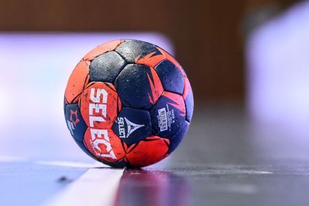 Handbal masculin: Chambery Savoie - CSM Constanţa, scor 27-23, în turul I al European League