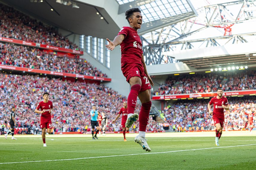 Premier League: Scor fluviu la Liverpool – Bournemouth  9-0 / Manchestet City, 4-2 cu Crystal Palace, cu revenire de la 0-2