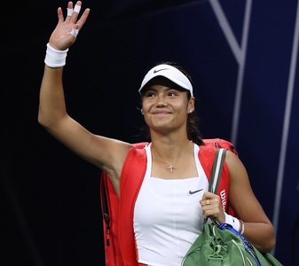 US Open: Emma Răducanu, deţinătoarea trofeului, a fost eliminată în primul tur