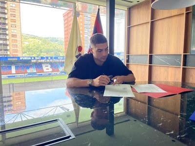 Luca Zidane a semnat cu Eibar