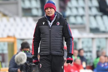 Sinişa Mihajlovici nu înţelege de ce a fost demis de la Bologna: Situaţia era sub control şi se putea îmbunătăţi