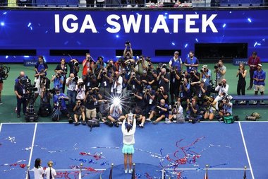 Iga Swiatek, fericită dar şi surprinsă că a câştigat la US Open. Ea se bucură că a reuşit să facă o fotografie cu Seal