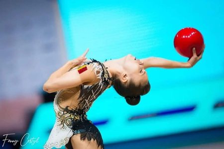 Gimnastică ritmică: Finală mondială la minge pentru România, după 30 de ani