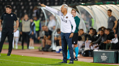 Câţiva jucători şi membri ai delegaţiei OGC Nice la Belgrad s-au simţit rău joi. Favre: Jucători au avut febră, însă nu Covid