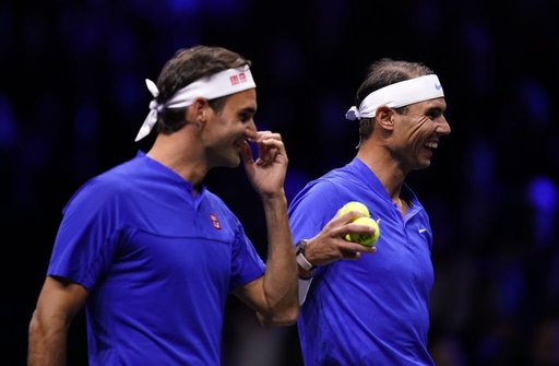 Federer a pus punct unei cariere de legendă, la Laver Cup, cu un meci de dublu în care a făcut echipă cu eternul său rival Nadal. Recordurile stabilite de elveţian