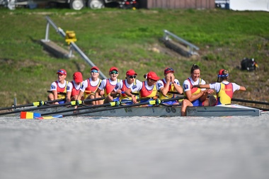 România a mai obţinut o medalie de aur la CM de canotaj: locul 1 pentru echipajul de 8+1 feminin