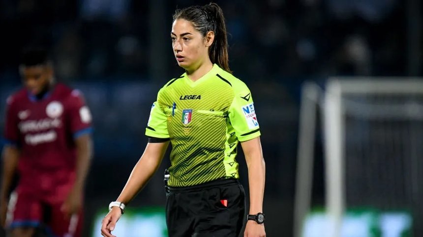 Maria Sole Ferrieri Caputi devine în acest weekend prima femeie arbitru care conduce un meci din Serie A