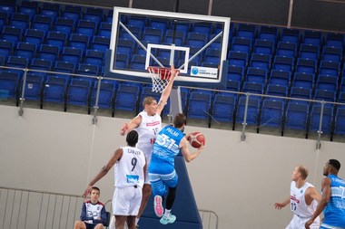 Baschet masculin: SCM Craiova, înfrângere cu BC Kalev/Cramo în finala turneului preliminar FIBA Europe Cup